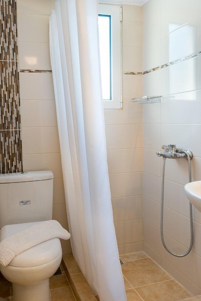 Апартаменти Charmy Petit Flat In Афіни Екстер'єр фото
